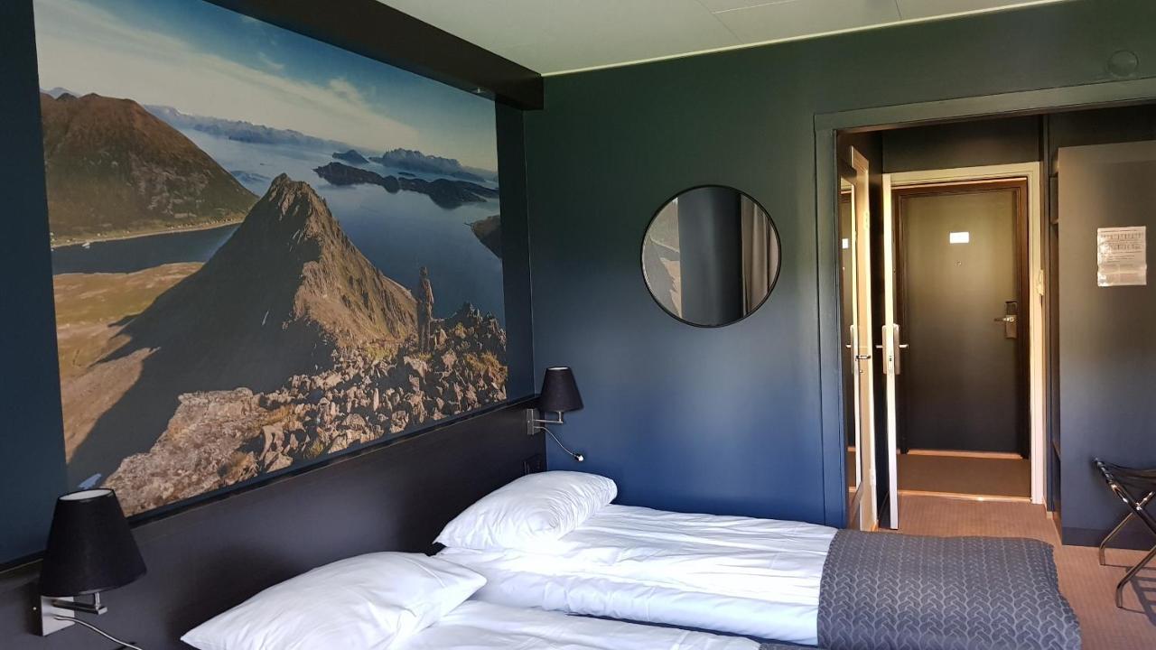 Hotell Maritim Skjervoy Buitenkant foto